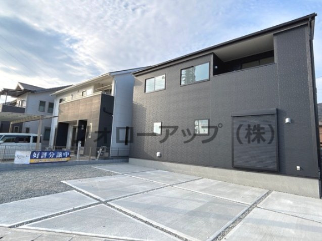 リーブルガーデン赤穂市南野中4期の駐車場|駐車場に車を止められます