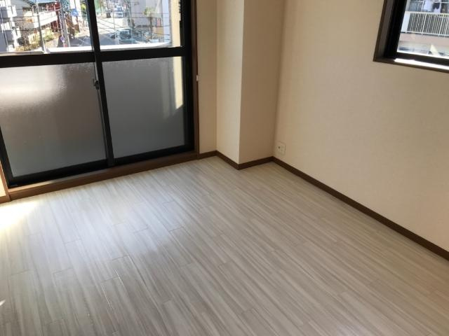 ビレッジあじきの内装|洋室