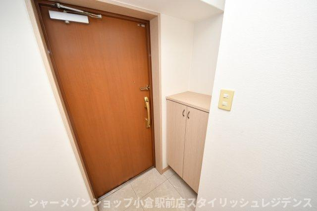 ウイングス片野Ⅱの玄関
