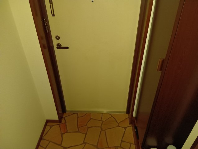 【玄関】 | モア・クレスト | 別号室・参考写真