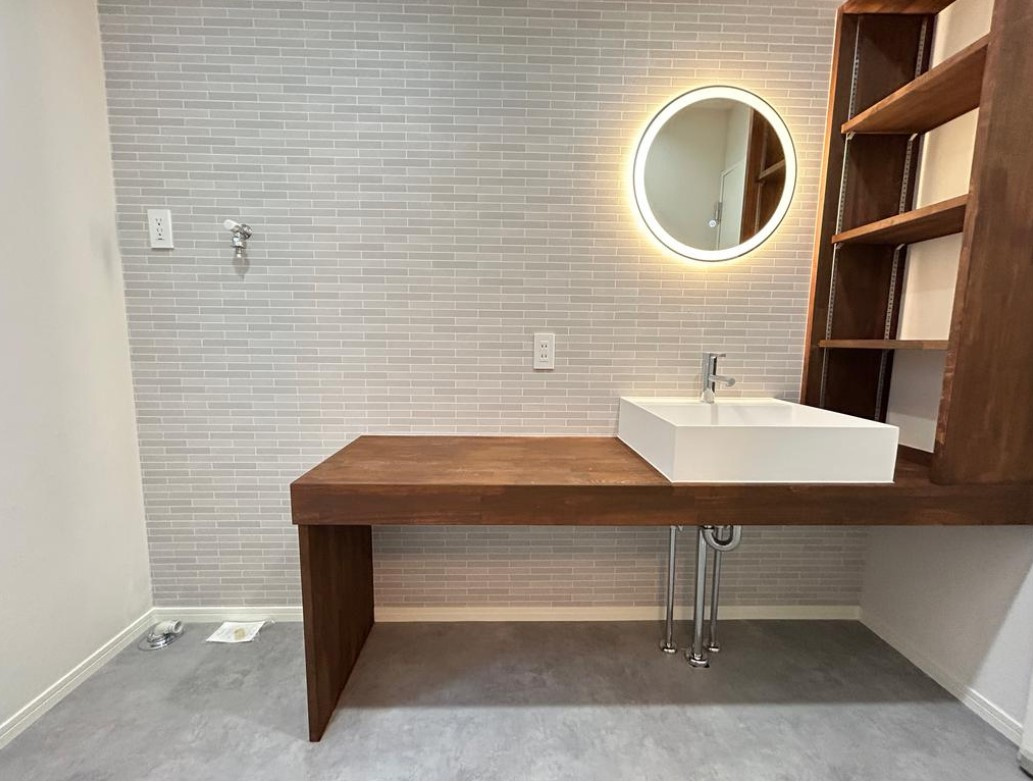 海老名市中新田リノベーション中古戸建の独立洗面台