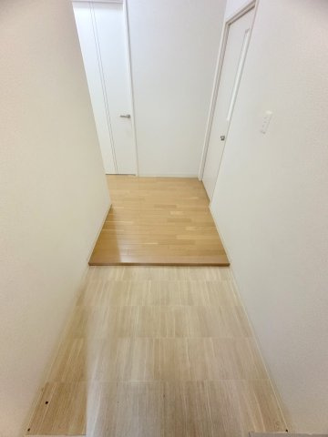 グランドパレス学園前 C棟の玄関