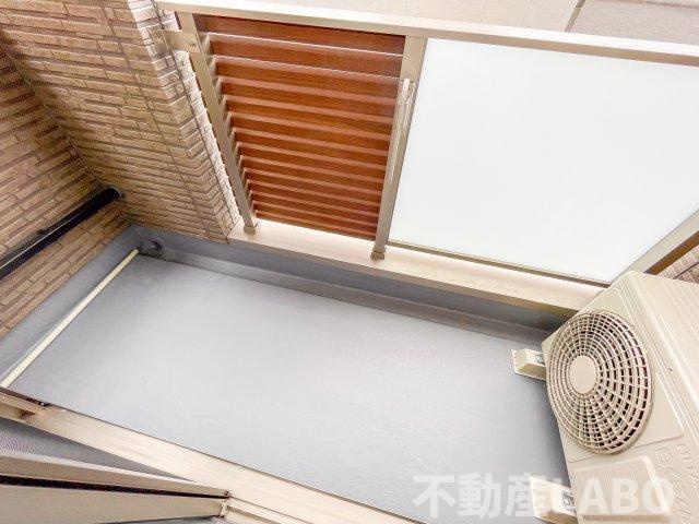 GRANDIR公立大前Primoのバルコニー