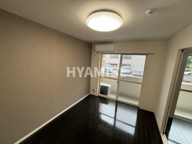 グローヒルズの居間・リビング|※同物件同室タイプの写真でございます※現況を優先します※