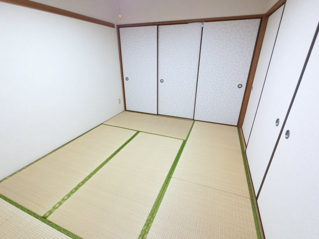 【その他】 | 成田コミュニティープラザ　8号棟 | ※和室の写真です