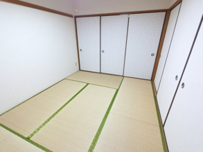 【その他】 | 成田コミュニティープラザ　8号棟 | ※和室の写真です
