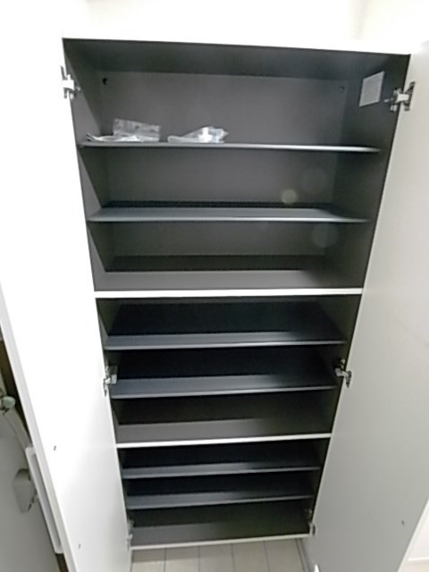 カーロ・アロッジオの収納