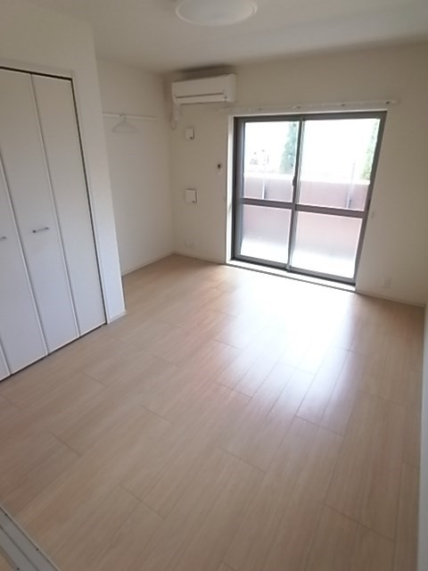 カーロ・アロッジオの寝室