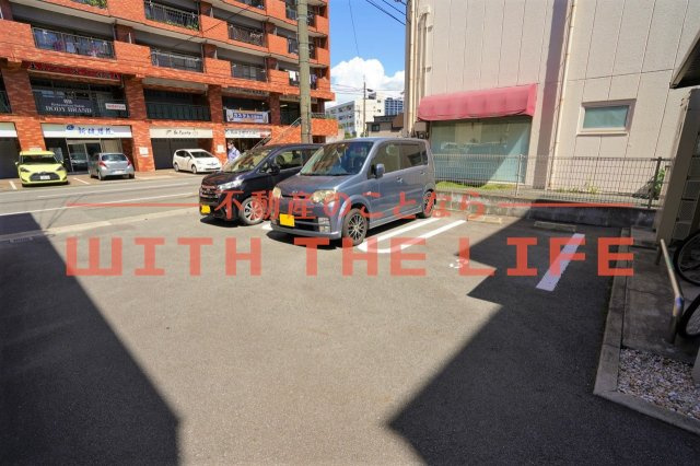 ルーエ西町【10，000円キャッシュバック対象物件】の駐車場|駐車場があります