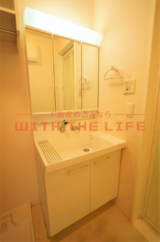 ルーエ西町【10，000円キャッシュバック対象物件】の独立洗面台|独立洗面台です