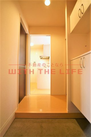 ルーエ西町【10，000円キャッシュバック対象物件】の玄関|落ち着いた玄関です