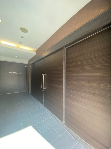 Grandi Utsubo Parkのエントランス