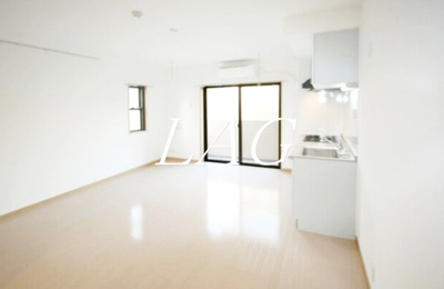 【居間・リビング】 | ガーデンテラス柿の木坂 | 洋室のお部屋です。