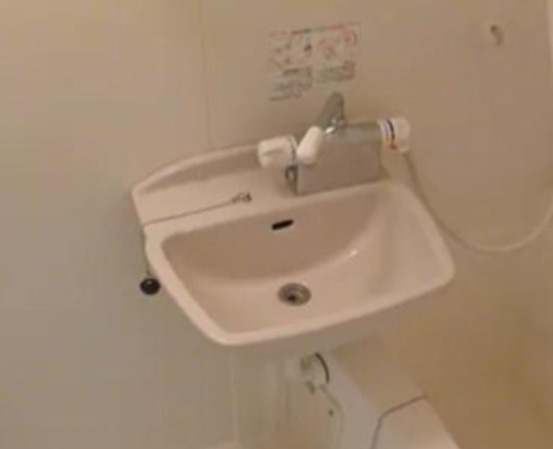 グラントゥルース桜台駅前の洗面所