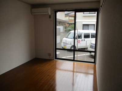 【洋室】 | メゾン高橋AB | 居室