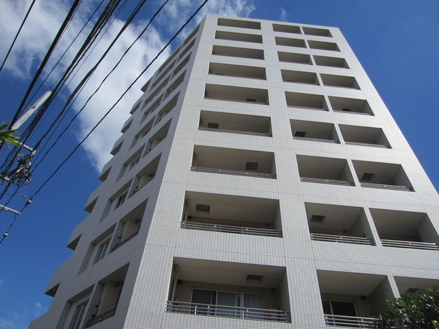 パークアクシス西ヶ原の外観|10階建ての駅近マンション☆