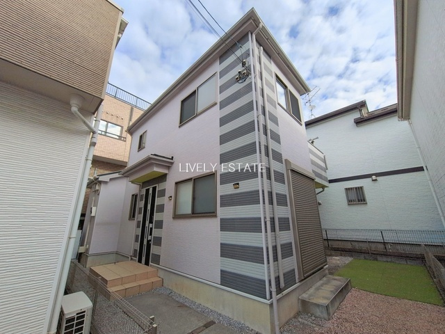 草加市谷塚仲町 中古戸建