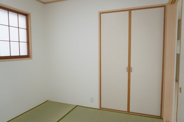 草加市谷塚仲町 中古戸建の和室