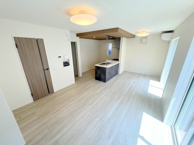 武蔵村山市大南5丁目　全1棟　新築戸建て　の居間・リビング