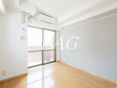 【居間・リビング】 | スカイコート浜松町 | 洋室のお部屋です。