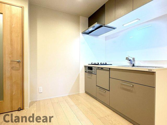 パラスト日暮里のキッチン|ドキドキの新生活も、安心してスタート。ぴったりの住まいを見つけませんか？クランディアが一緒に住まい選びをサポートします‼　まずは、お気軽にお問合せください　＃クランディア