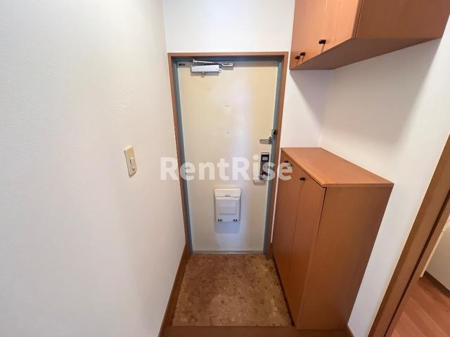 プラスパ・ダイトクの玄関|玄関