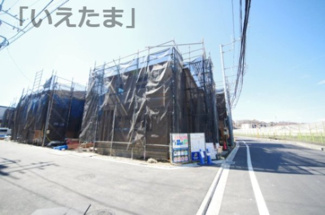 【外観】 | 【仲介手数料無料！！】日野市宮　新築戸建て（全15棟）14号棟　5630万円 | 令和８年3月１５日撮影　建築中