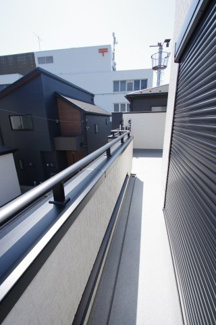 【バルコニー】 | 【仲介手数料無料！！】日野市宮　新築戸建て（全15棟）14号棟　5630万円
