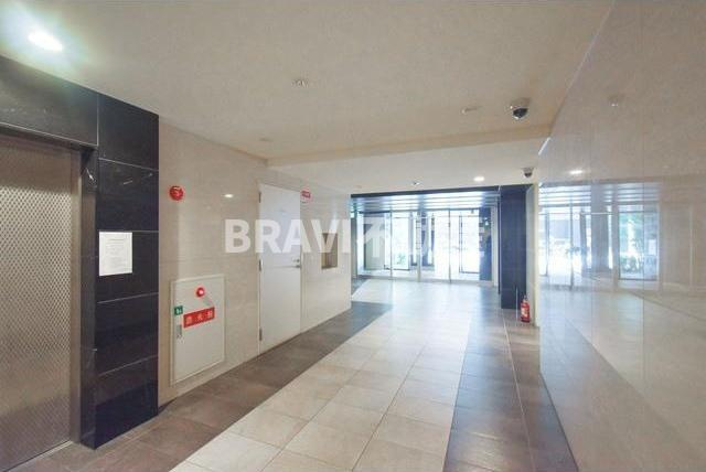 プレサンス堺筋本町駅前　BRAVI不動産のロビー