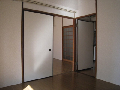 【洋室】 | 和田クリーンキャッスル | ※お写真は以前のものです。