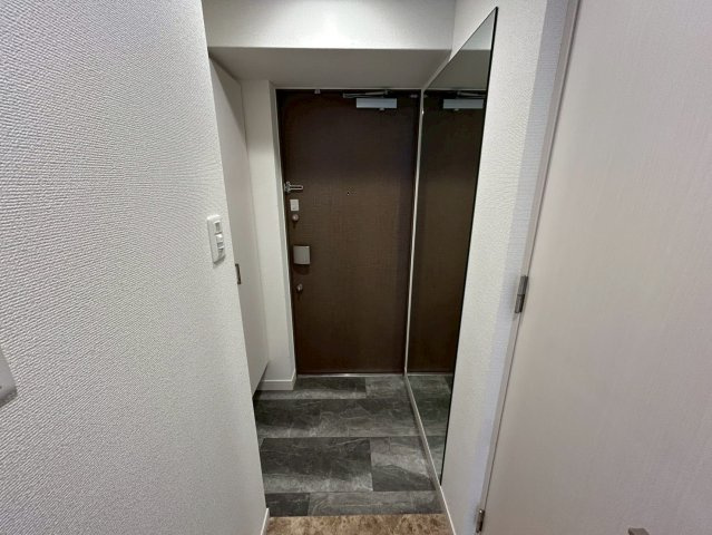 レオンコンフォート神戸駅前の玄関