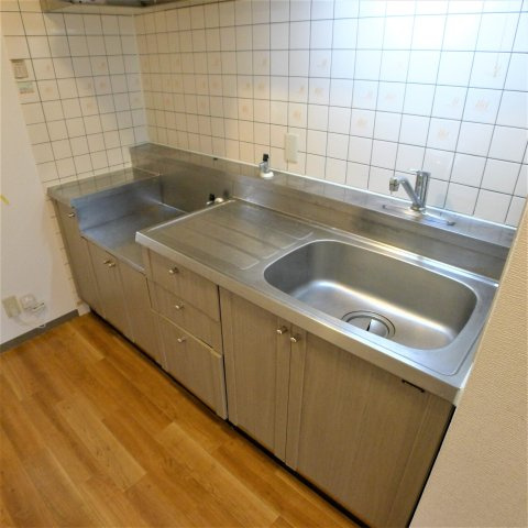 ウェルメゾンのキッチン|別部屋のお写真です