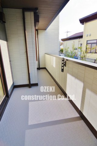 サイカチのバルコニー