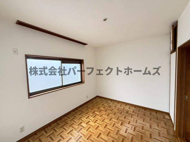 国松町戸建　賃貸の洋室|広々とした洋室です