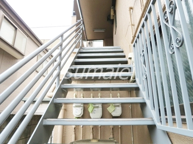 上岡マンションのその他共用部分|階段はこの様になっております！！