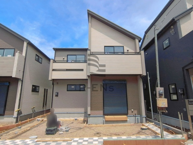 【外観】 | 西東京市泉町３丁目　新築戸建て　５号棟 | 建築中