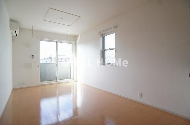 アンジュの居間・リビング|当社、チルホームのHPもご覧ください(^^)/物件情報多数♪