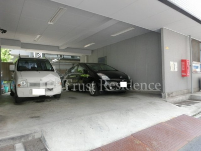 【駐車場】 | パープルハイツ