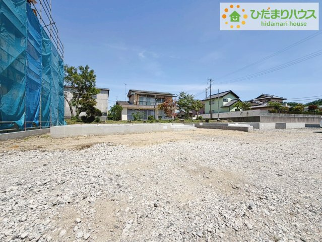 いわき市小名浜住吉５期　新築戸建　2号棟の駐車場|カースペースは2台分確保!(^^)!