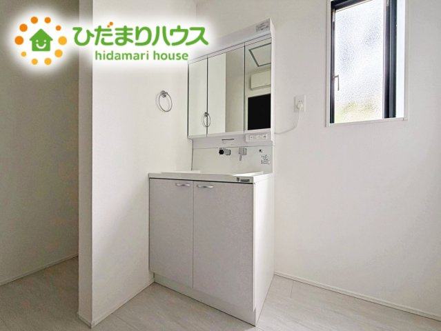 いわき市小名浜住吉５期　新築戸建　3号棟の独立洗面台|シンプルで使い勝手の良い独立洗面台！