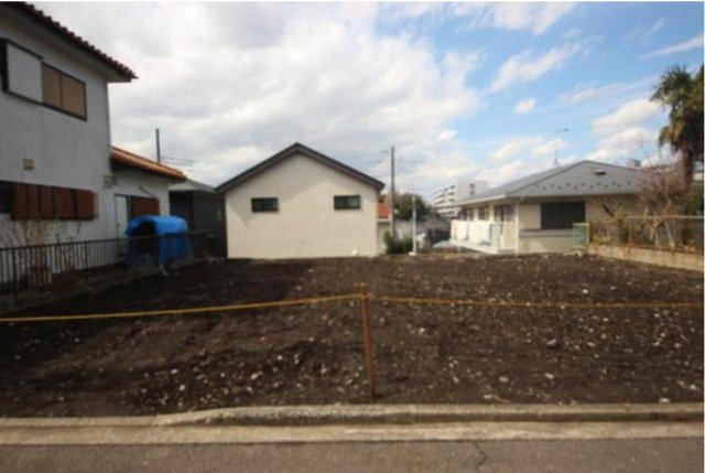 ＜全２区画＞3月末まで期間限定／建築条件無し／瀬谷区南台２丁目の画像