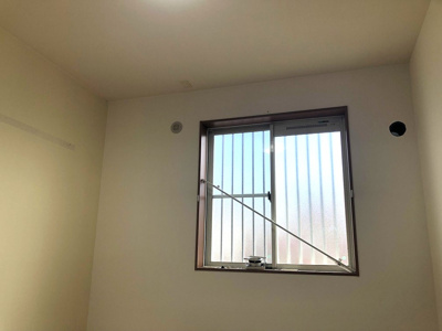 【洋室】 | West Hills