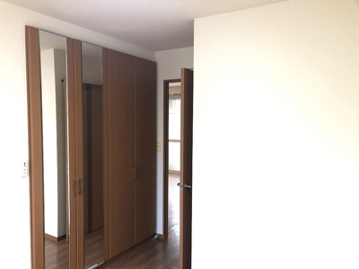 【寝室】 | West Hills