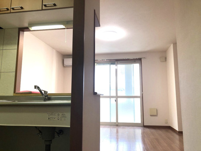 【居間・リビング】 | West Hills