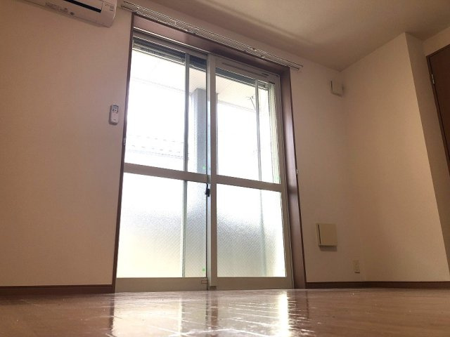 【居間・リビング】 | West Hills