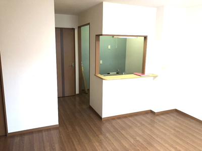 【居間・リビング】 | West Hills