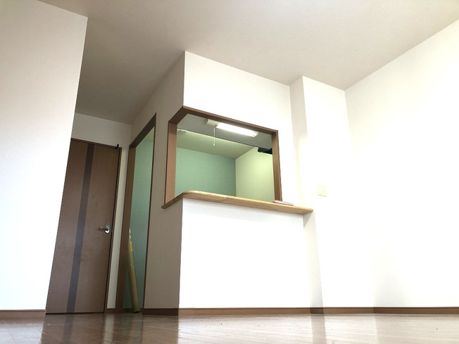 【居間・リビング】 | West Hills