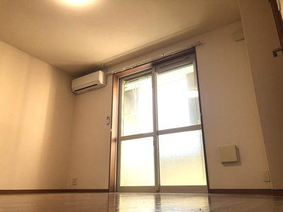 【居間・リビング】 | West Hills