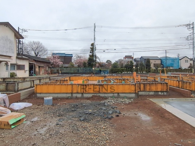 【外観】 | 西東京市泉町３丁目　新築戸建て　９号棟 | 建築中