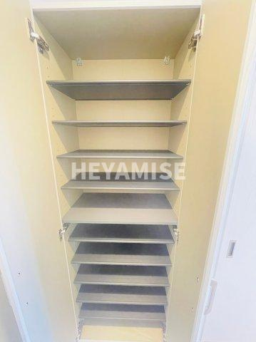 シーフロントの玄関|※同間取りの別の階のお部屋の写真です※